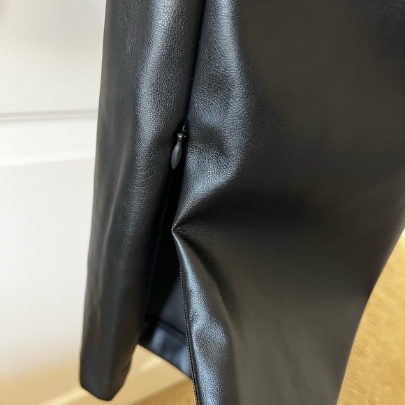 Halston Straight Leg Trousers - XL - Picture 3 of 8